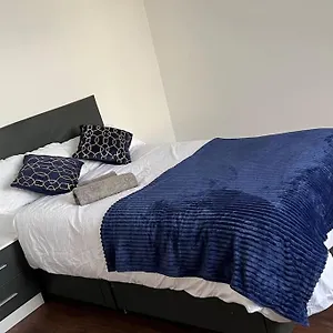 Central, Festival Theater Appartement
